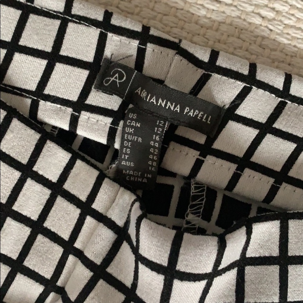 Square print pants